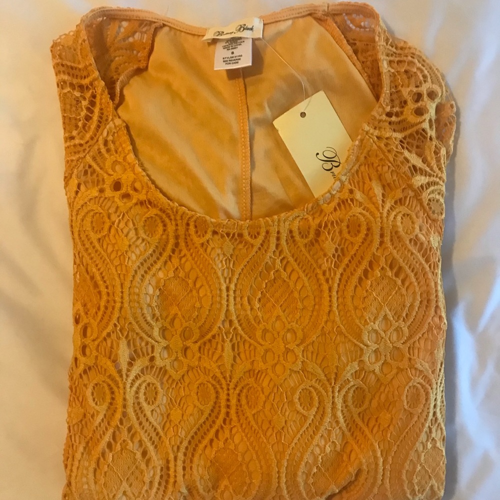 Mustard Yellow 3/4 Sleeve Lace Top